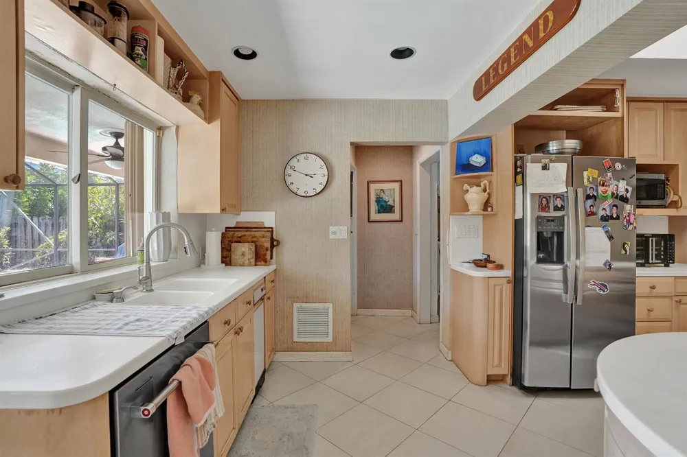 2756 NE 35th Street Fort Lauderdale, FL 33306