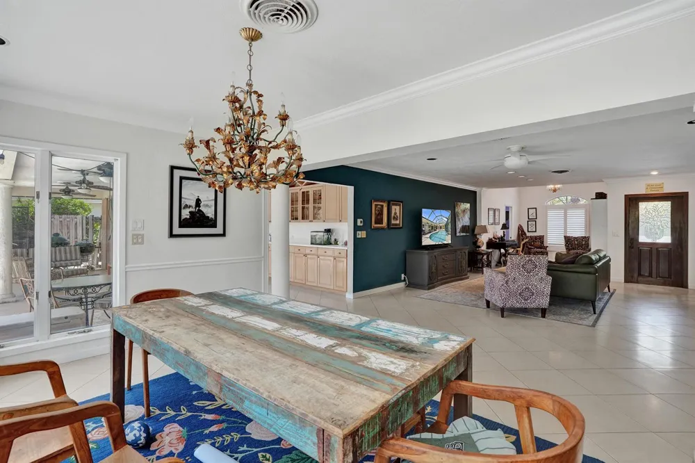 2756 NE 35th Street Fort Lauderdale, FL 33306