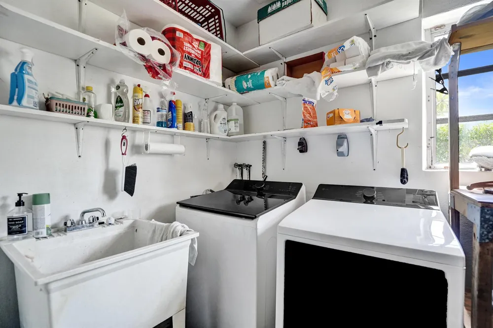 2756 NE 35th Street Fort Lauderdale, FL 33306