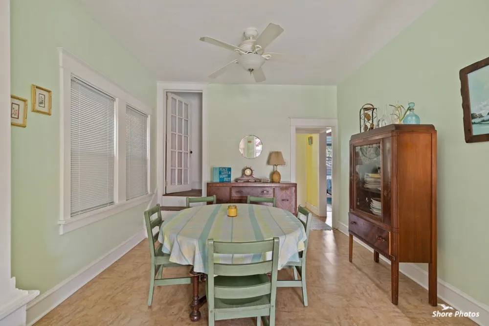 5806 New Jersey Avenue Wildwood Crest, NJ 08260