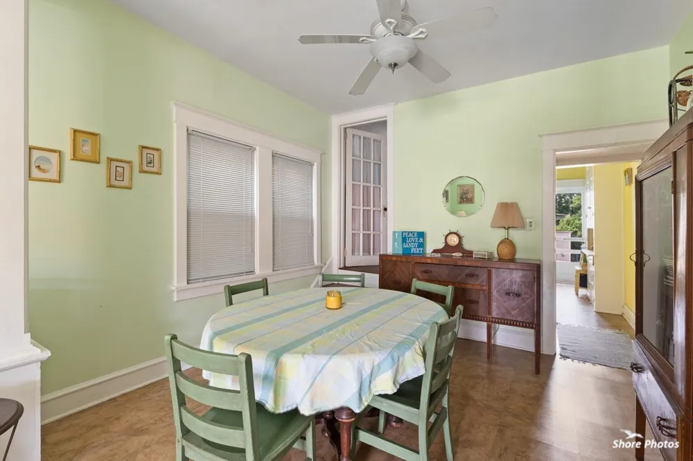 5806 New Jersey Avenue Wildwood Crest, NJ 08260