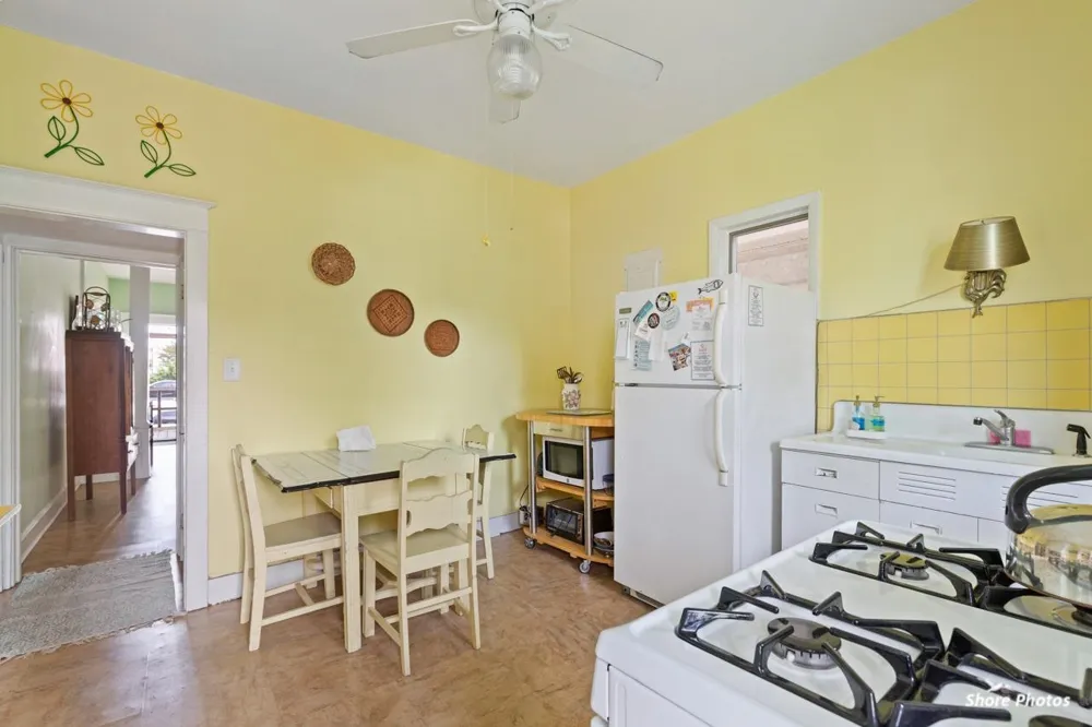 5806 New Jersey Avenue Wildwood Crest, NJ 08260
