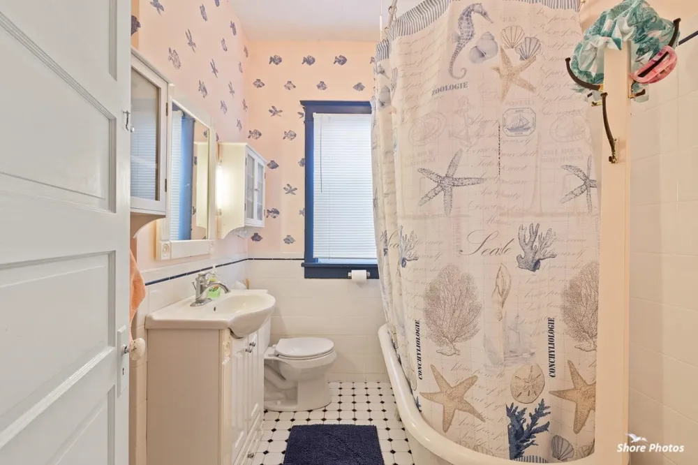5806 New Jersey Avenue Wildwood Crest, NJ 08260
