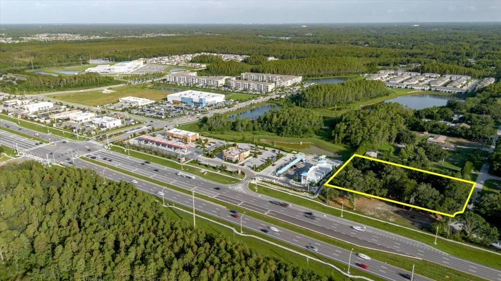 17380 RIVERSTONE DRIVE Lutz, FL 33558