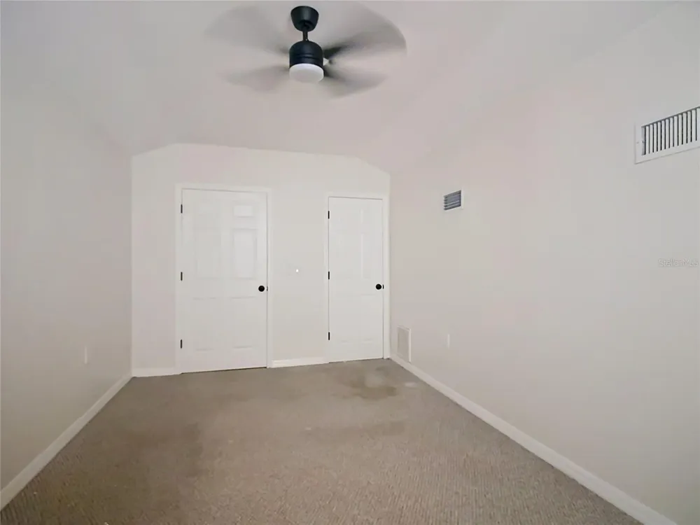 7925 LAKE MABEL LOOP ROAD Dundee, FL 33838