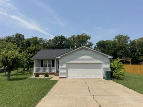 720 Fields Ln