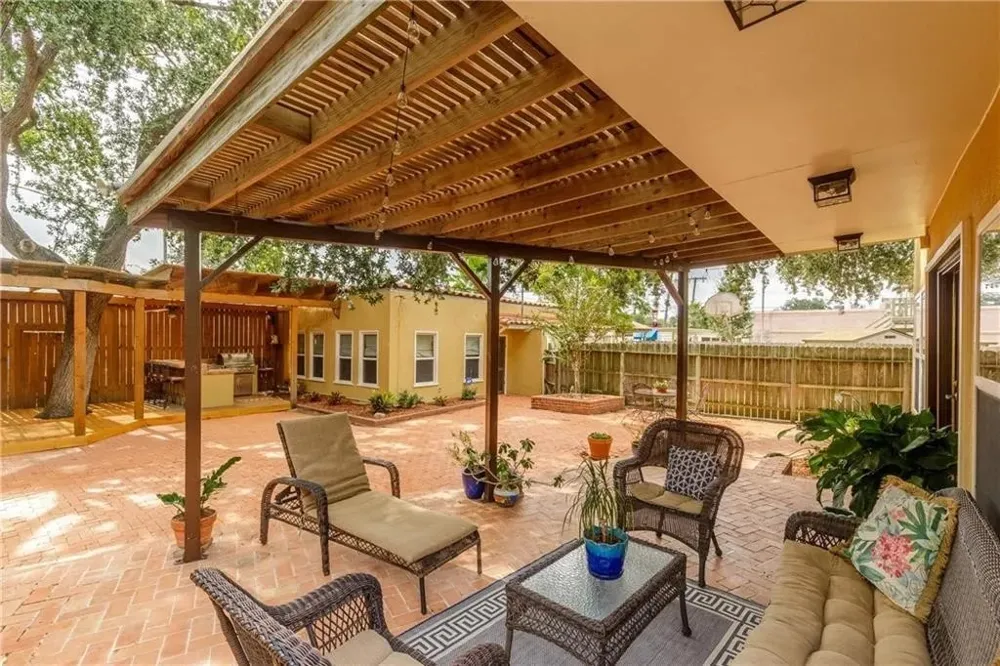 239 Indiana Avenue #- Corpus Christi, TX 78404