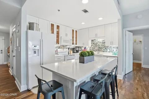 9902 S Thomas Drive #130
