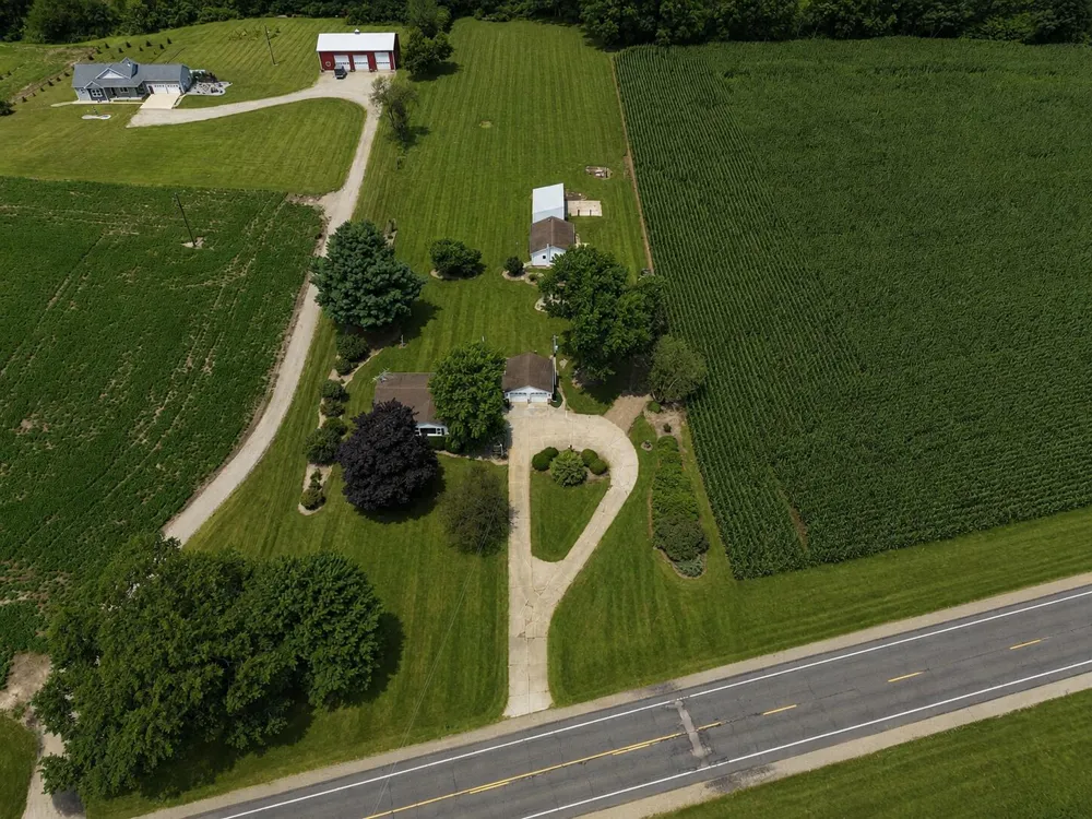 28234 M-60 Cassopolis, MI 49031