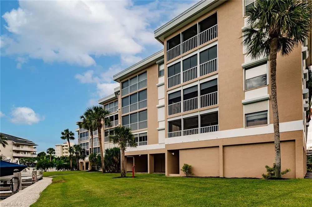 900 Collier Court #406 Marco Island, FL 34145