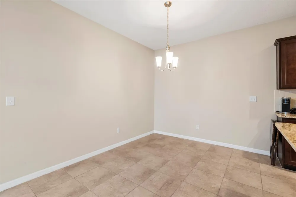 7727 TIMBERVIEW LOOP Wesley Chapel, FL 33545