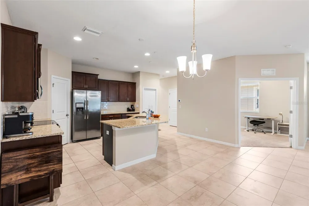 7727 TIMBERVIEW LOOP Wesley Chapel, FL 33545