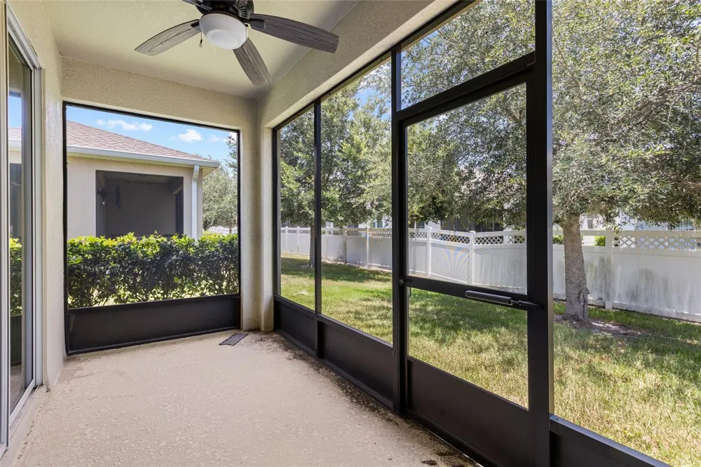 7727 TIMBERVIEW LOOP Wesley Chapel, FL 33545