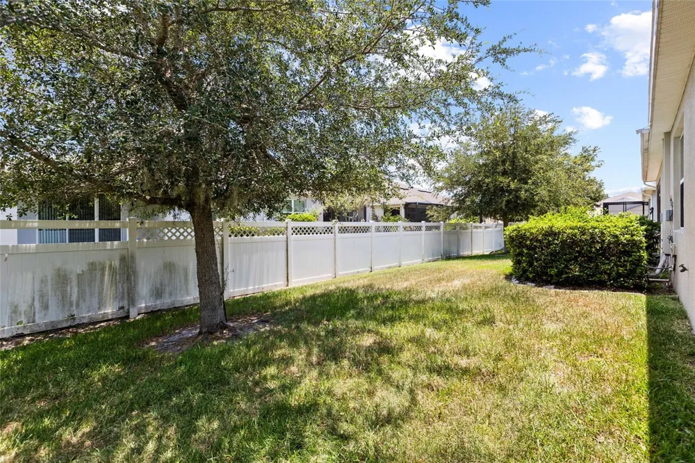 7727 TIMBERVIEW LOOP Wesley Chapel, FL 33545