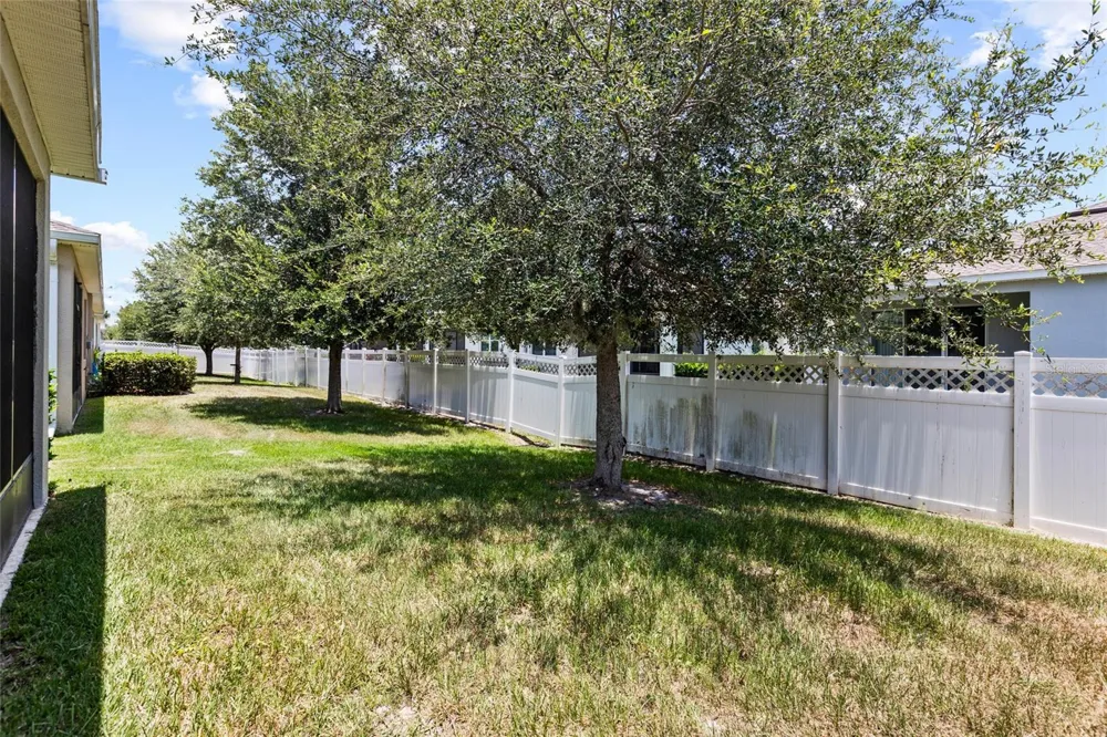7727 TIMBERVIEW LOOP Wesley Chapel, FL 33545