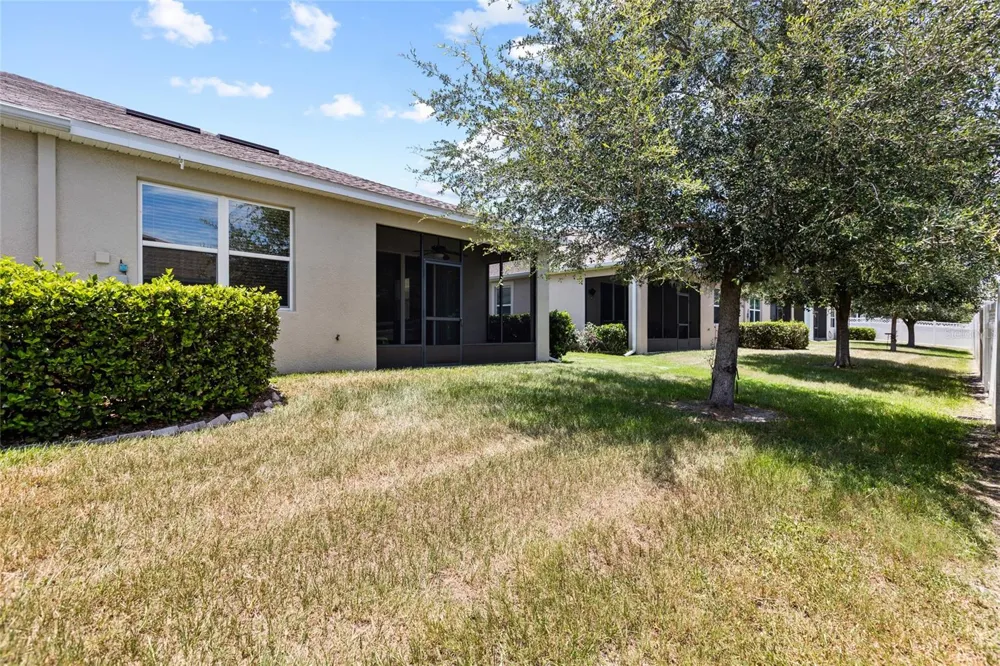 7727 TIMBERVIEW LOOP Wesley Chapel, FL 33545
