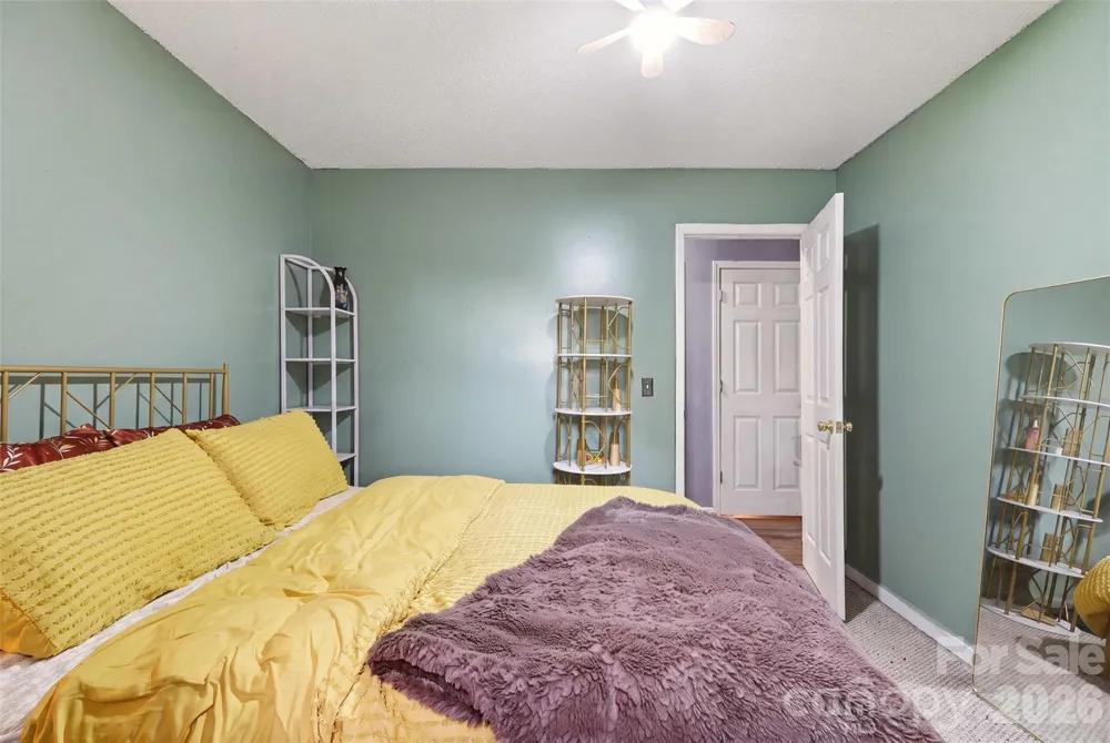106 Arlington Avenue Jonesville, NC 28642