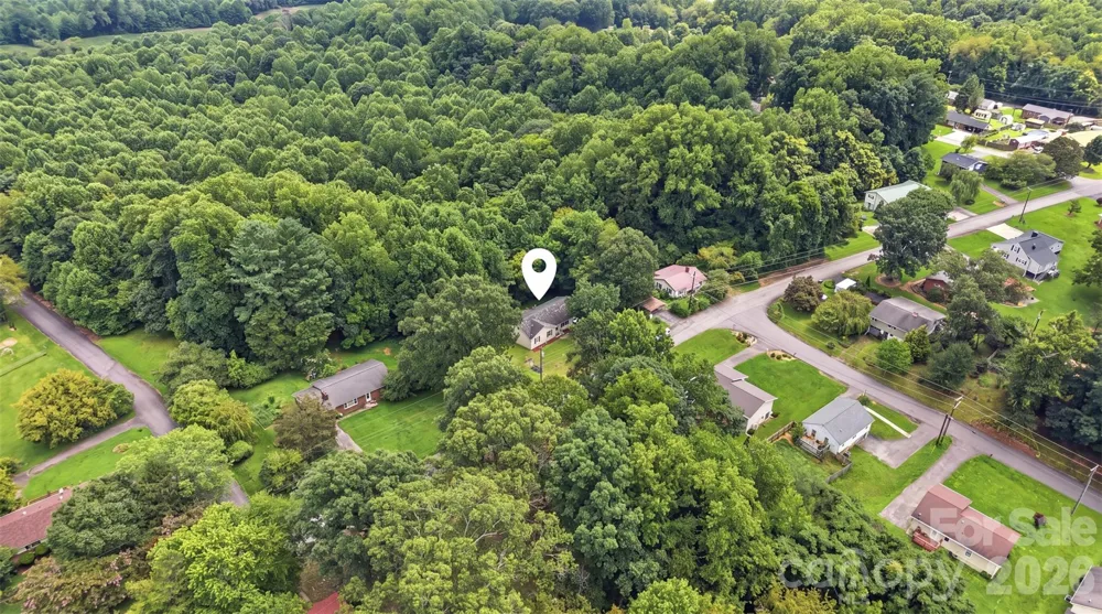 106 Arlington Avenue Jonesville, NC 28642