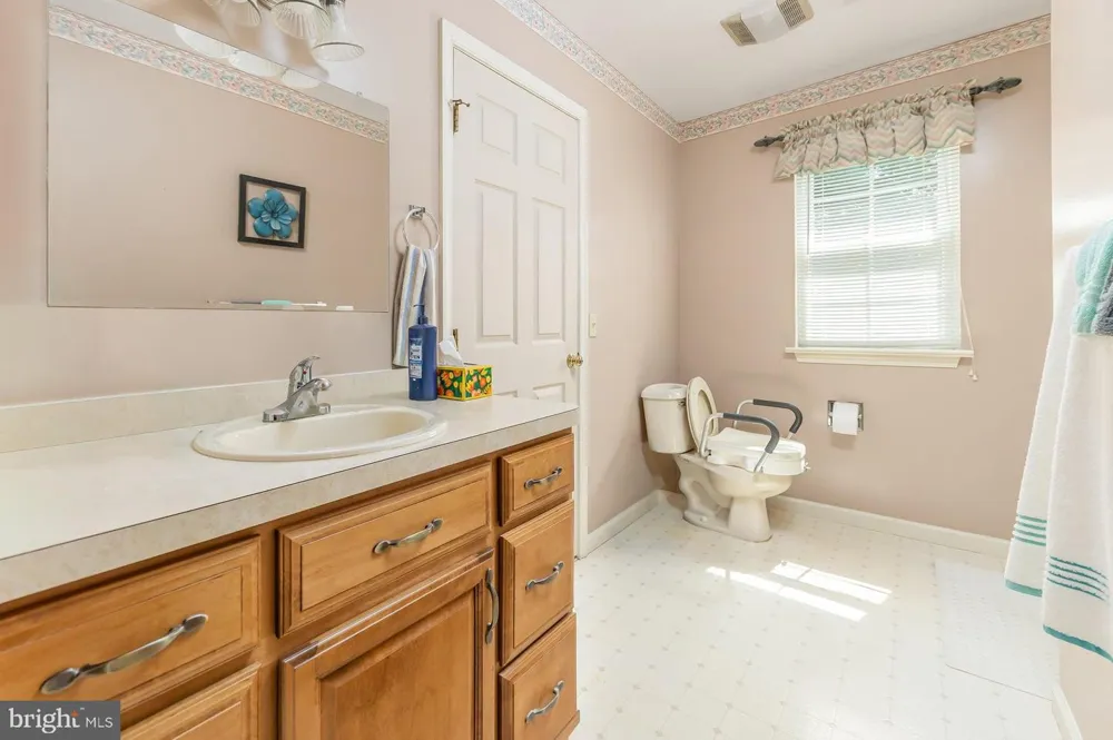 1169 SHARP ROAD #14 Vineland, NJ 08360