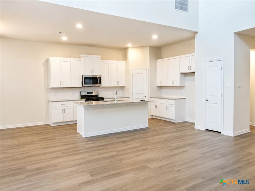 262 Little Bridge Drive Lavon, TX 75166