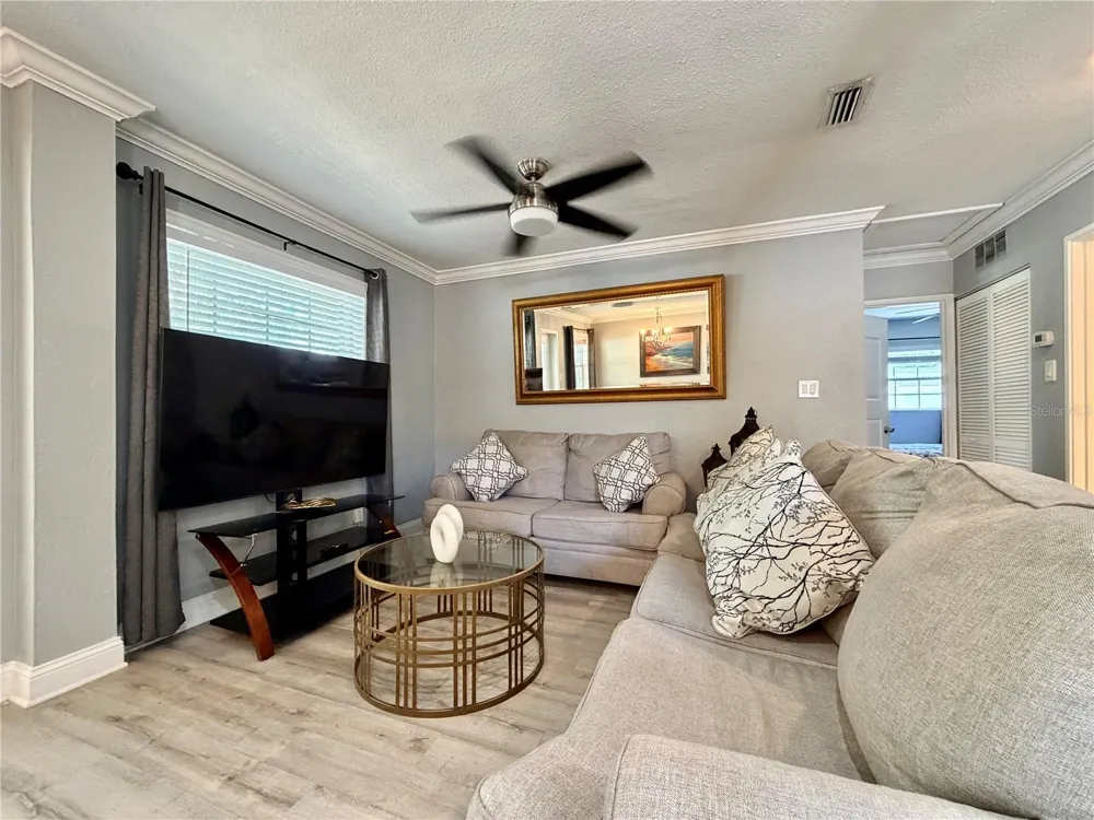 3926 W CHERRY STREET Tampa, FL 33607