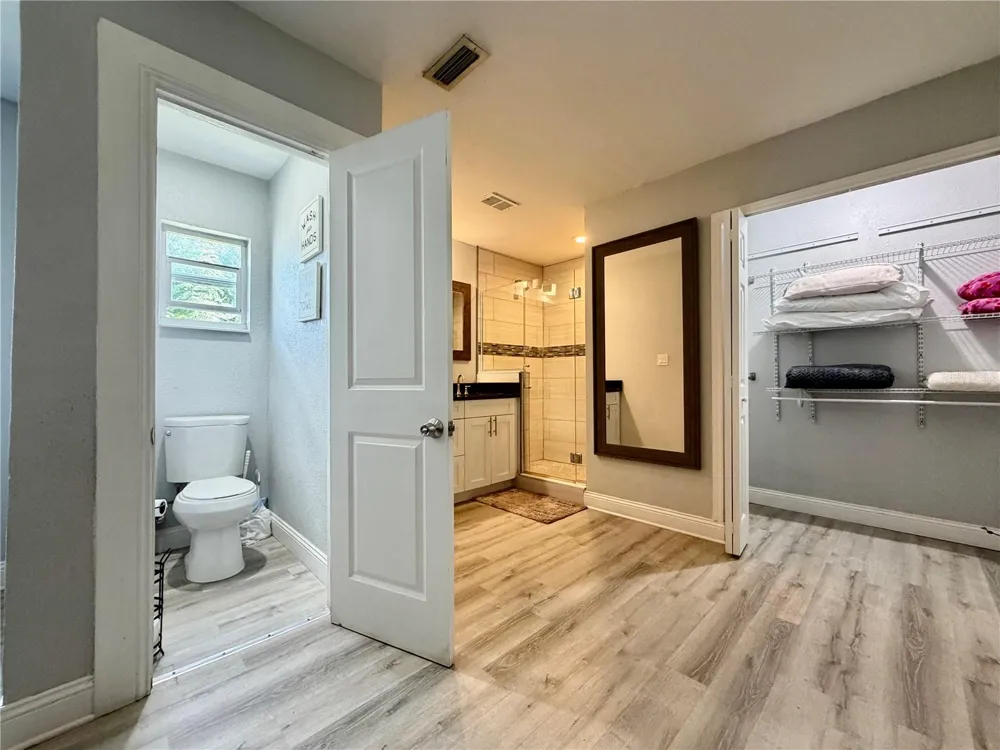 3926 W CHERRY STREET Tampa, FL 33607