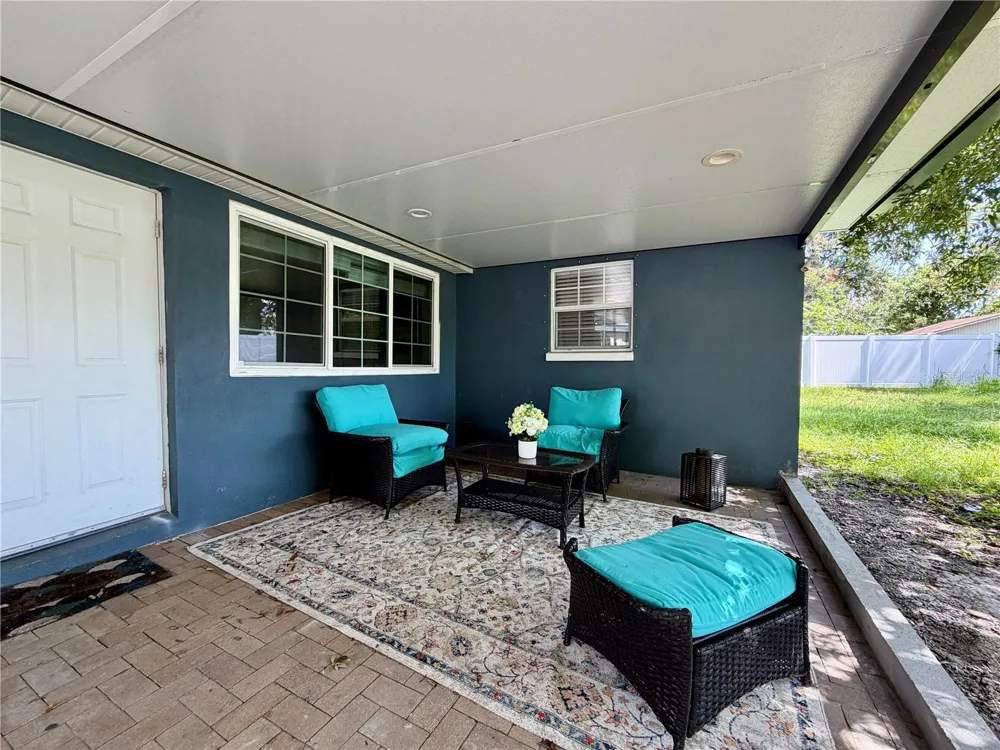 3926 W CHERRY STREET Tampa, FL 33607