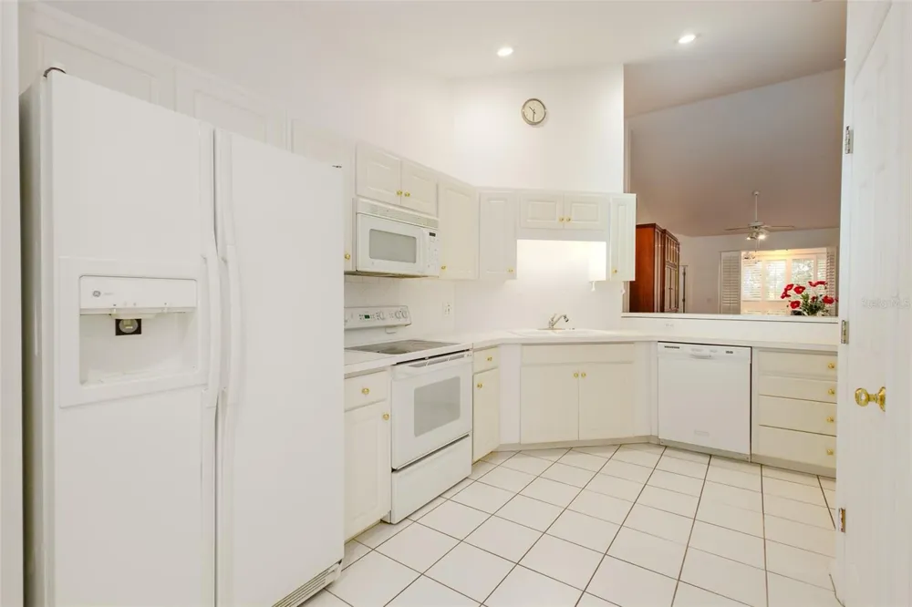 334 ENCLAVE DRIVE #334 Lakeland, FL 33803