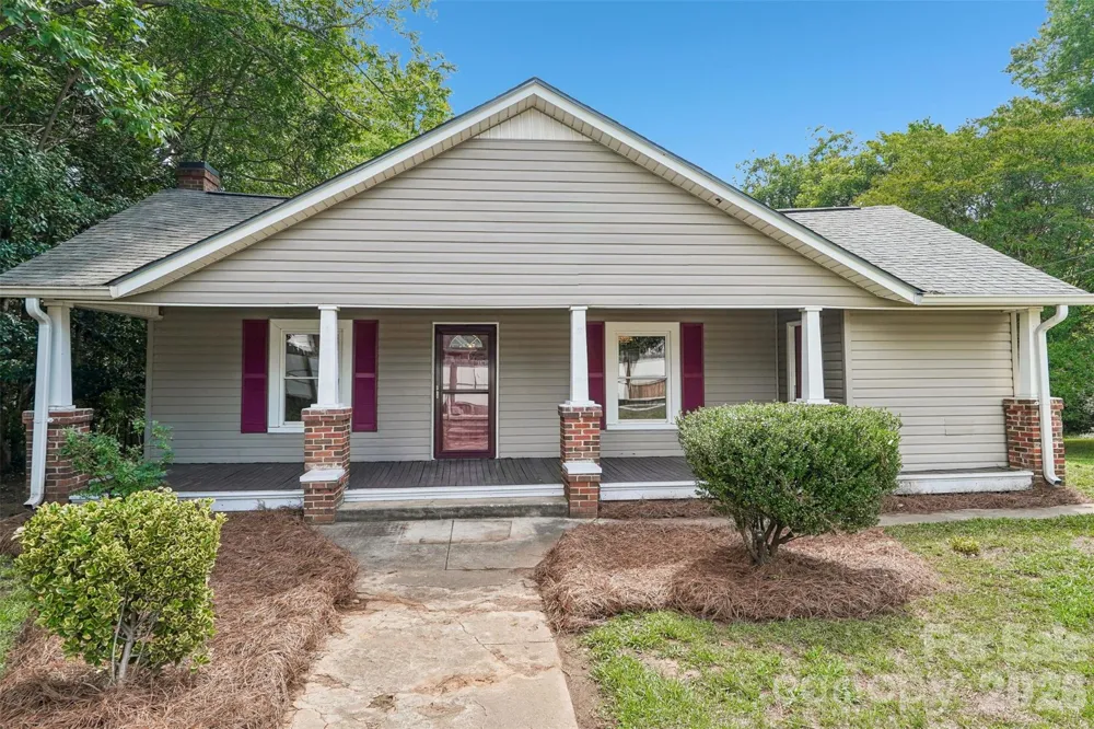 35 Marsh Avenue Wadesboro, NC 28170