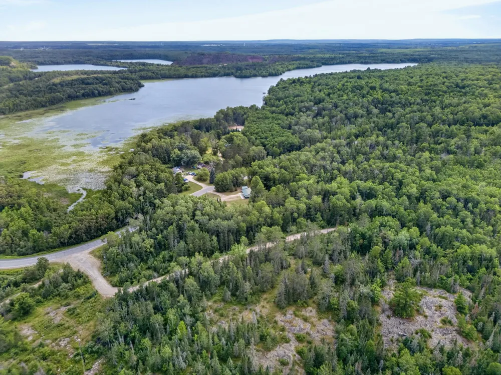 28750 Prairie Lake Road Grand Rapids, MN 55744