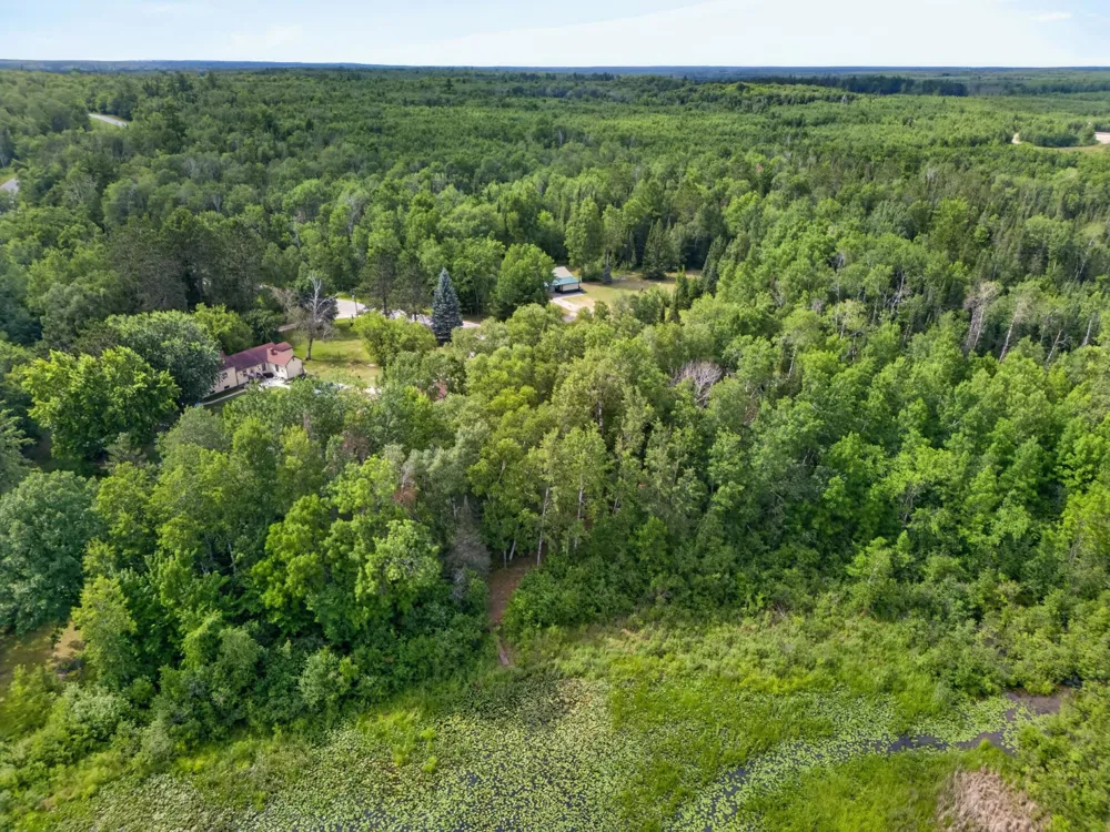 28750 Prairie Lake Road Grand Rapids, MN 55744