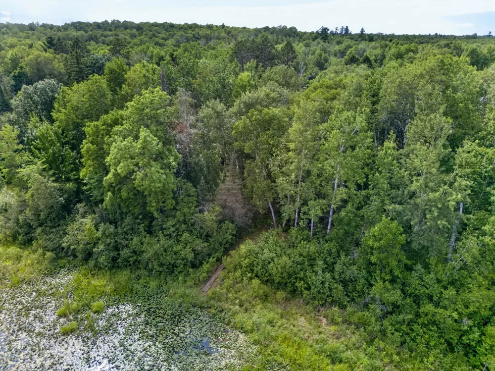 28750 Prairie Lake Road Grand Rapids, MN 55744