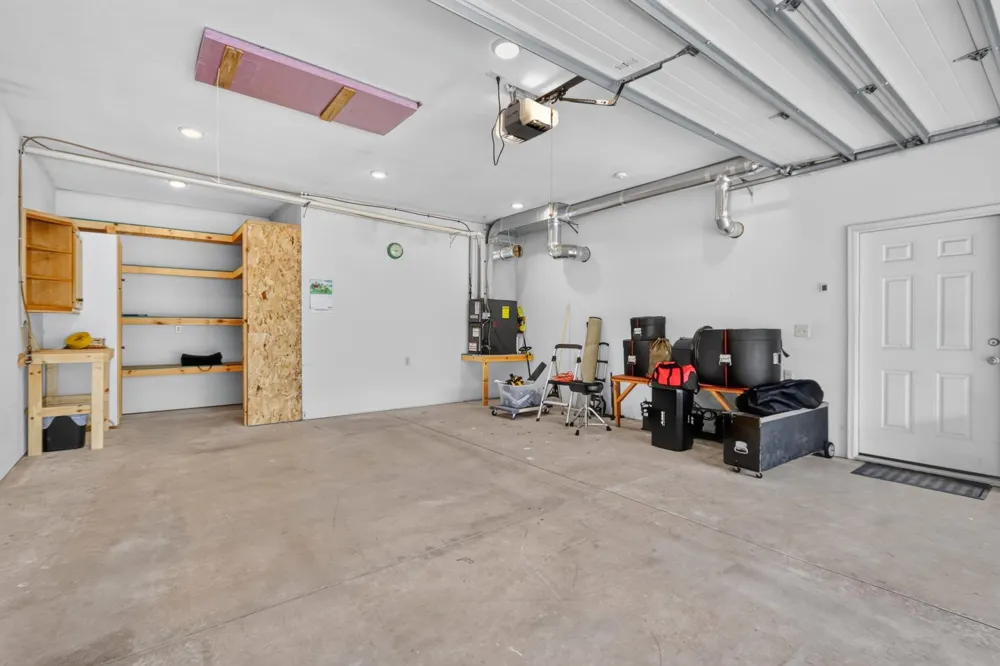 28750 Prairie Lake Road Grand Rapids, MN 55744