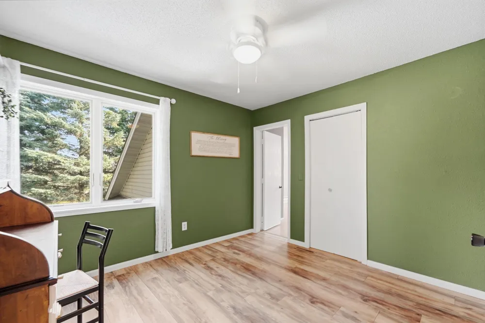 5790 Newgate Avenue Stillwater, MN 55082