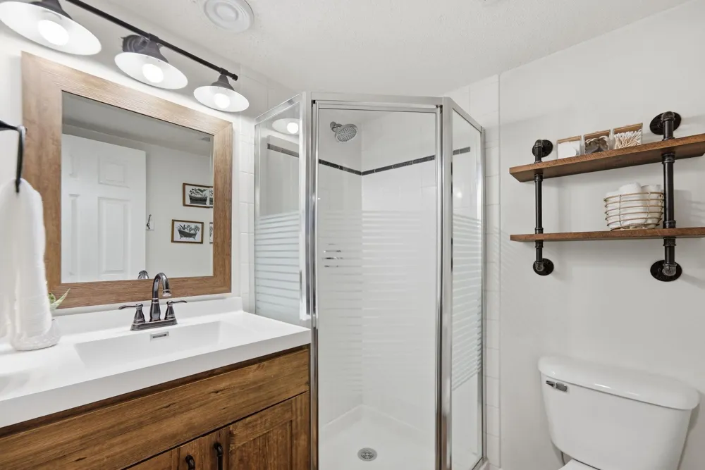 5790 Newgate Avenue Stillwater, MN 55082