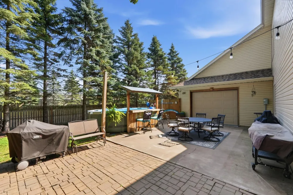 5790 Newgate Avenue Stillwater, MN 55082