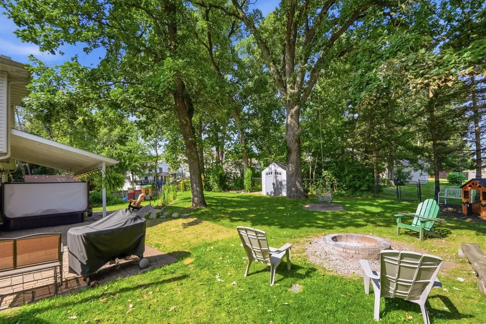 5790 Newgate Avenue Stillwater, MN 55082