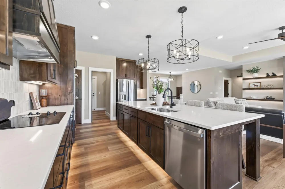 11309 238th Avenue NW Zimmerman, MN 55398