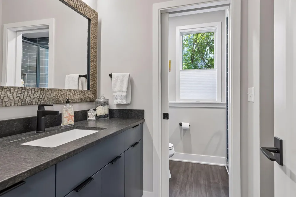 324 Hampton Street Wayzata, MN 55391