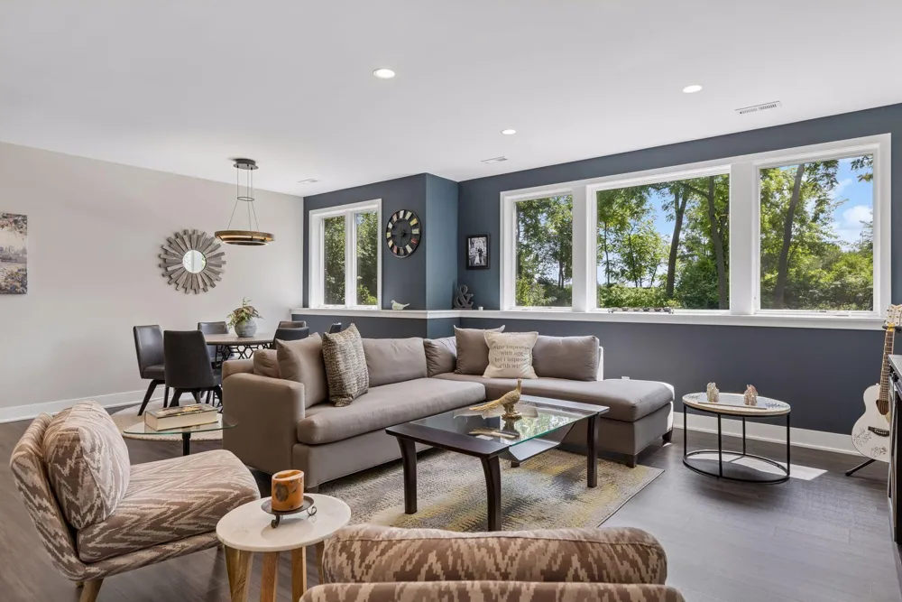 324 Hampton Street Wayzata, MN 55391