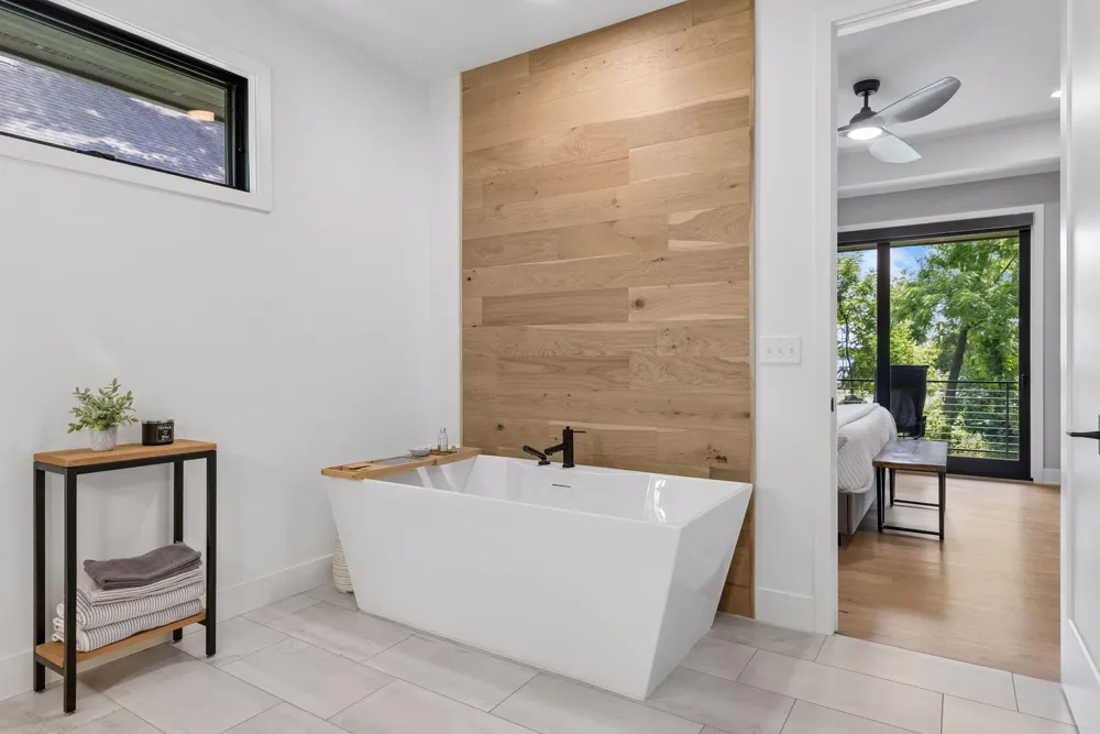 324 Hampton Street Wayzata, MN 55391