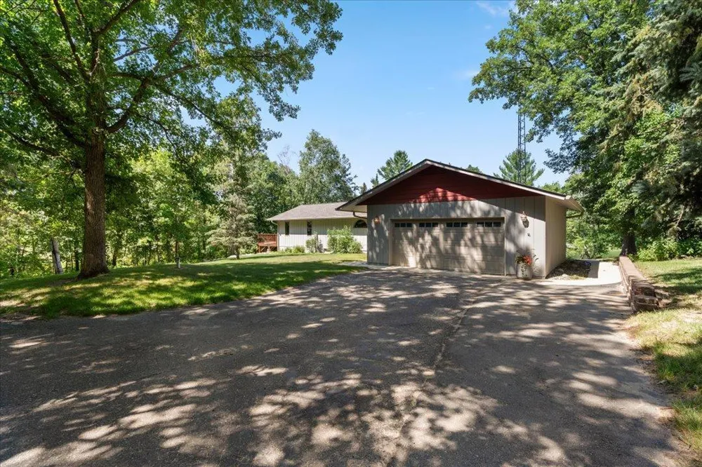 6965 Shingobee Road NW Walker, MN 56484