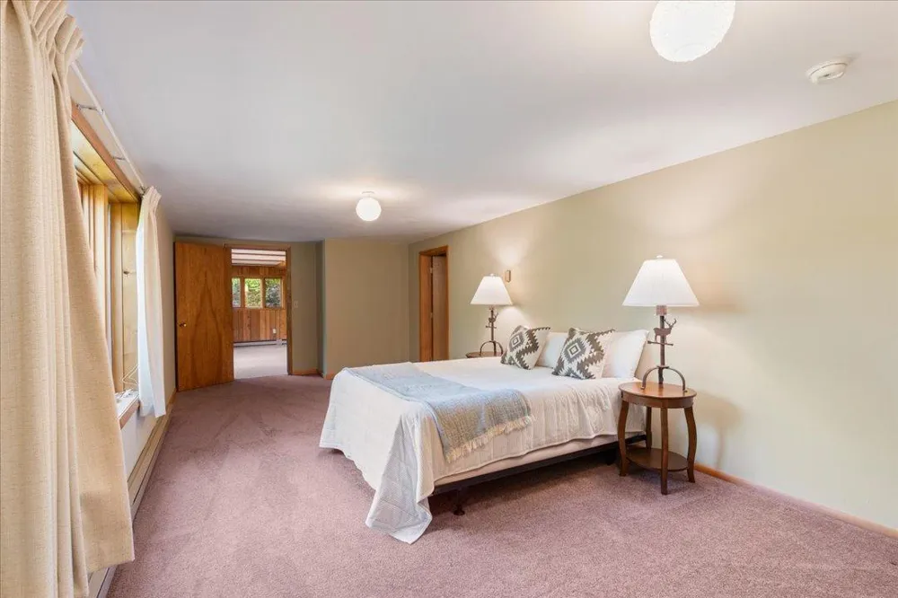 6965 Shingobee Road NW Walker, MN 56484