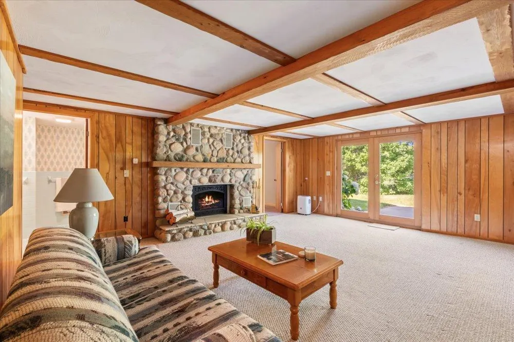 6965 Shingobee Road NW Walker, MN 56484