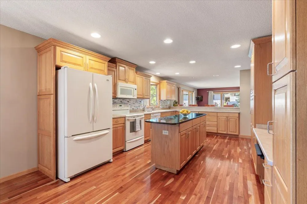 6965 Shingobee Road NW Walker, MN 56484