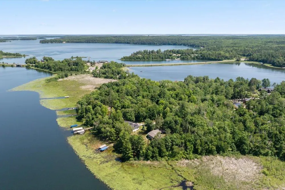 6965 Shingobee Road NW Walker, MN 56484
