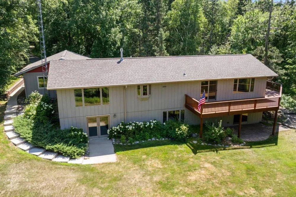 6965 Shingobee Road NW Walker, MN 56484