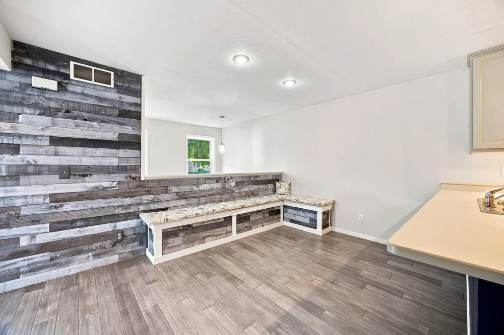 609 Vine Lane Monticello, MN 55362