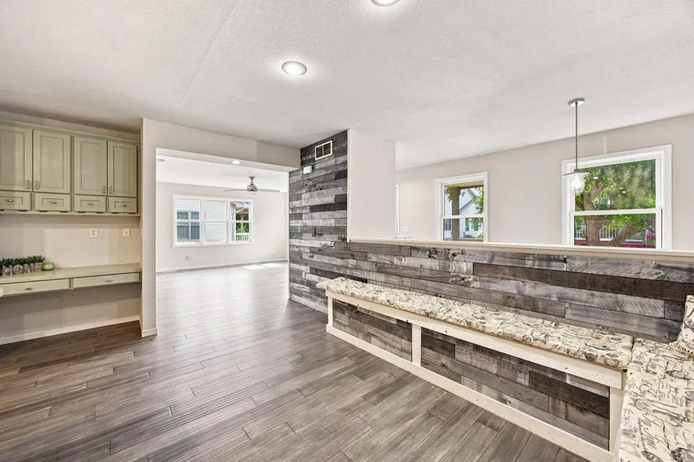 609 Vine Lane Monticello, MN 55362