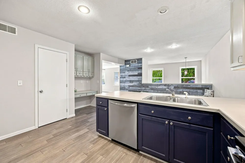 609 Vine Lane Monticello, MN 55362
